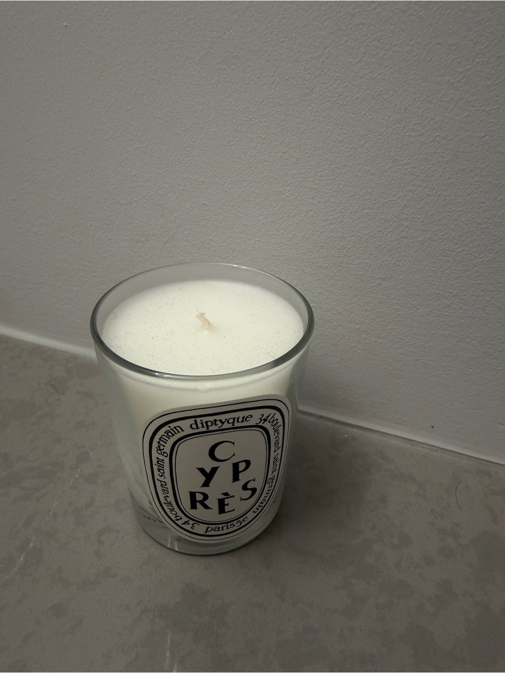 diptyque White Cypres Scented Candle